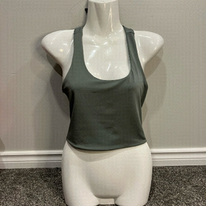 🌸 3/$20 IBody sage green sports bra